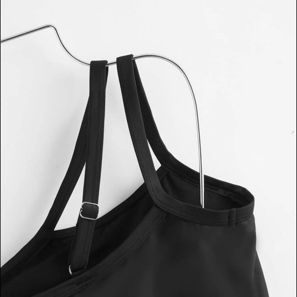 Chic Black One Shoulder Strap Bikini and Mesh Skirt Set - Picture 5 of 6